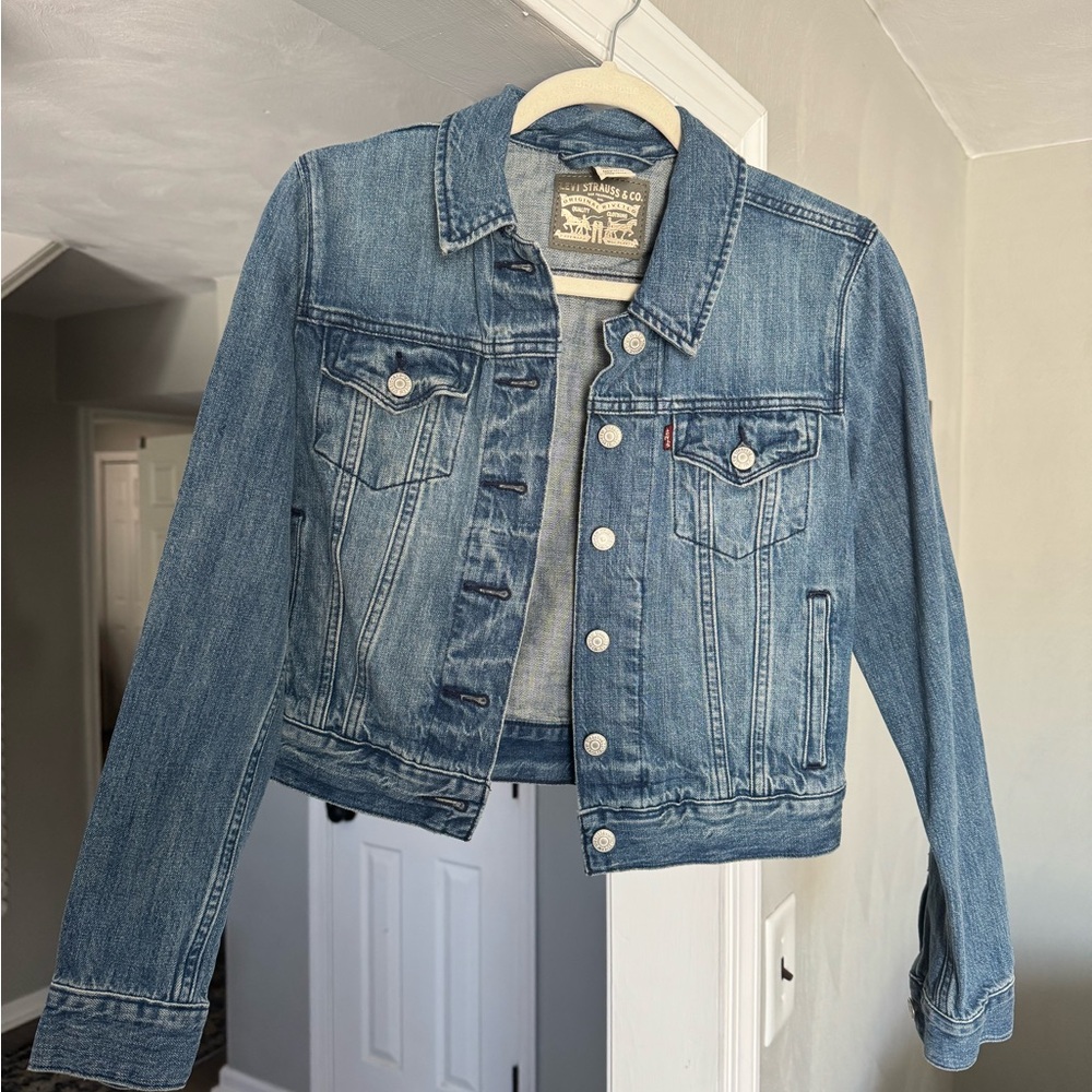 Levi’s Denim Jacket M